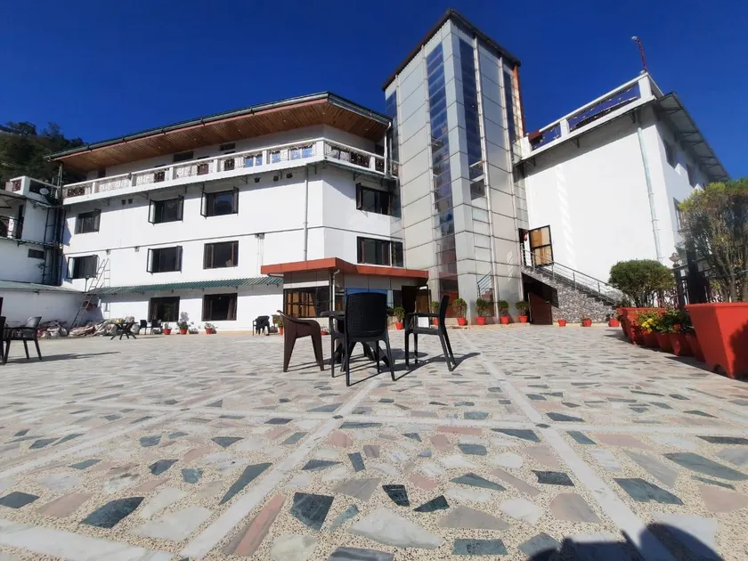 Hotel Basera - Image 1
