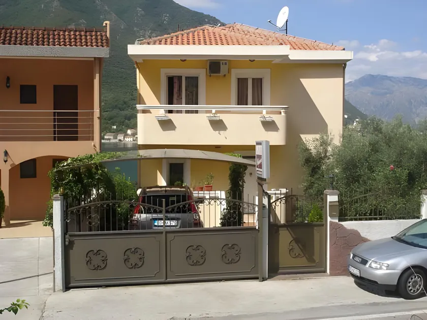 Apartments Popovic 2 - Image 1