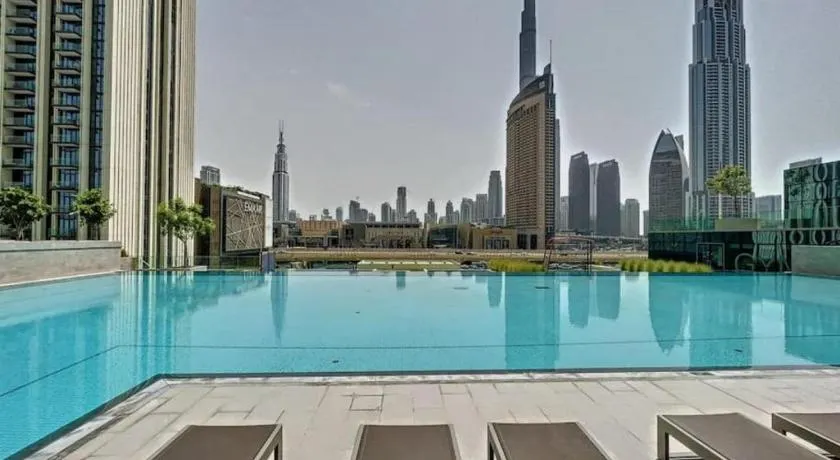 Downtown views prime location Dubai mall - Image 1