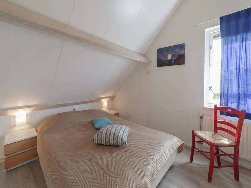Nice Holiday Home Near Beach - Image 1