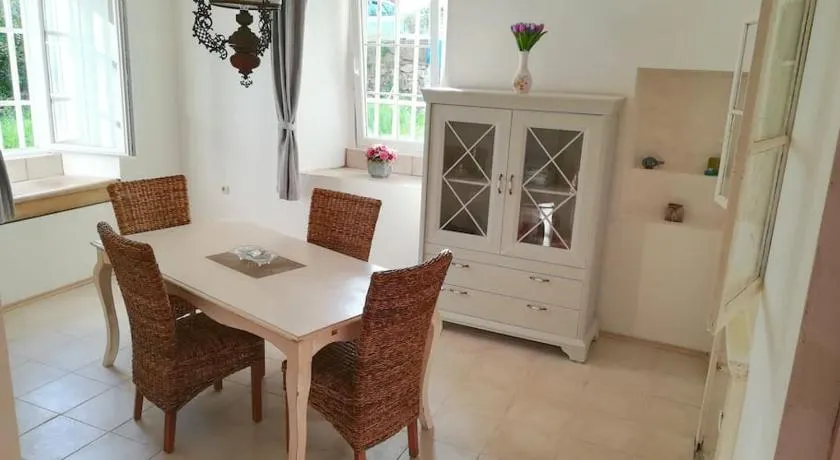 Nerezine apartmany CENTRUM - Image 1