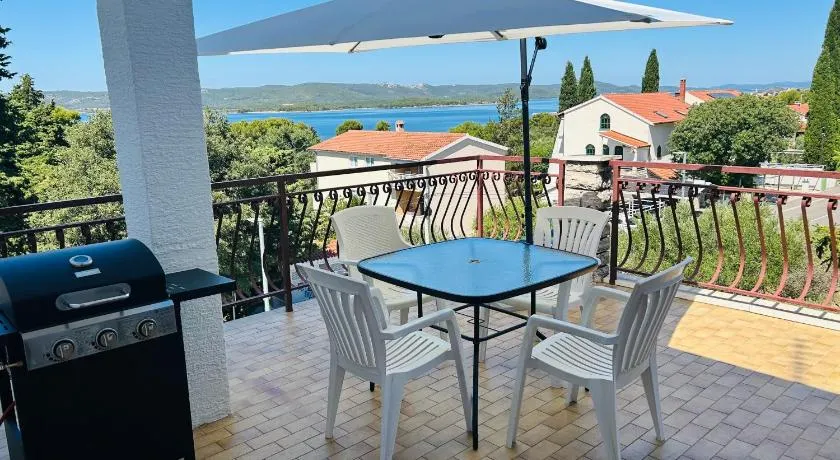 Danyja Apartments - Image 1
