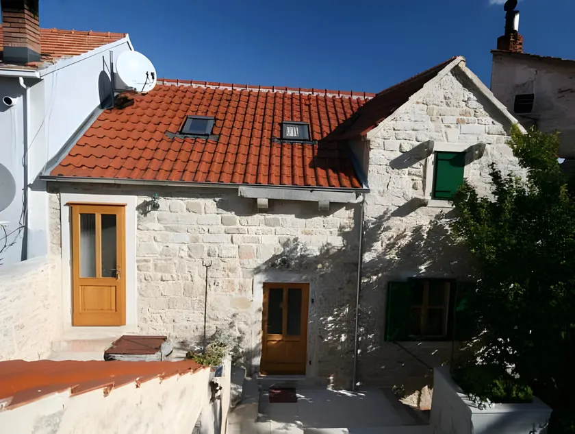 Guest House Lucijo - Image 1