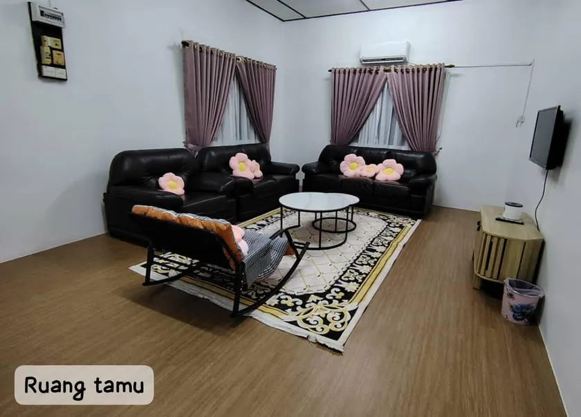 Homestay Bakri Hani 2 - Image 1