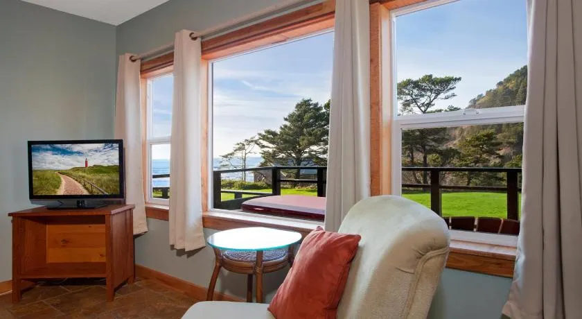 Agate Beach Motel - Image 1