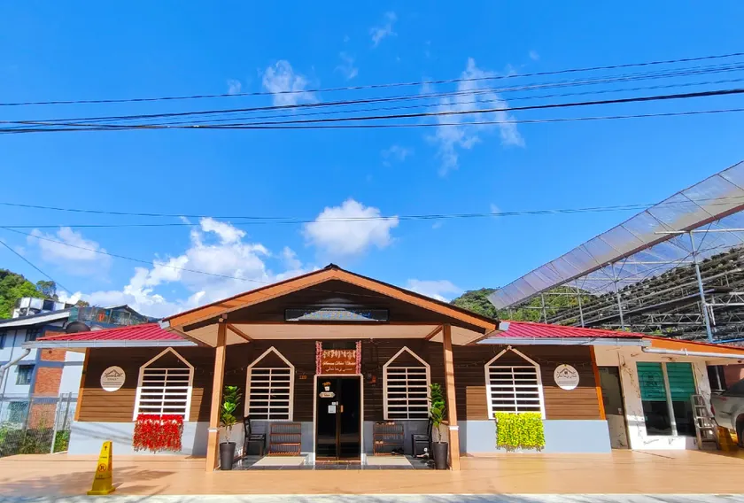 Santai Desa Chalet musleem 0nly - Image 1