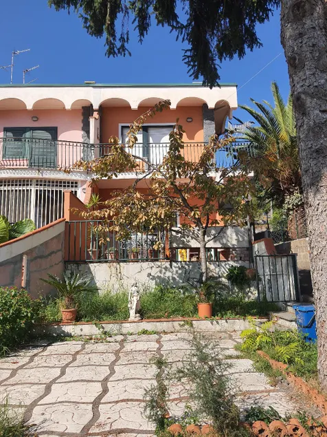 Villa Franca  - Image 1