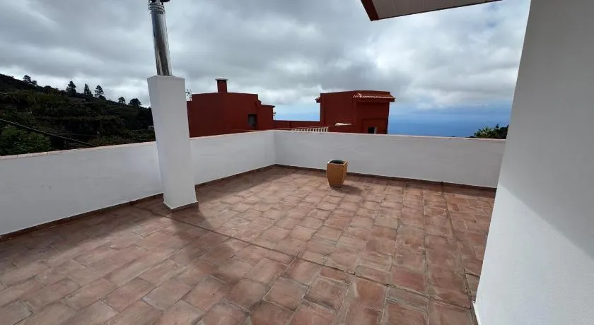 Chirche Penthouse Big Terrace Sea View - Image 1
