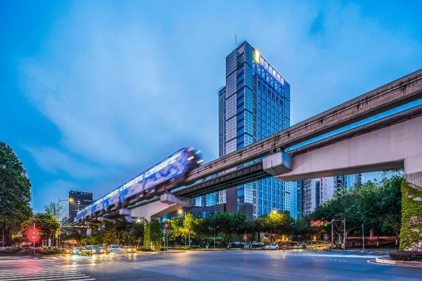 Rezen Kingtown Hotel Chongqing Liangjiang New District - Image 1