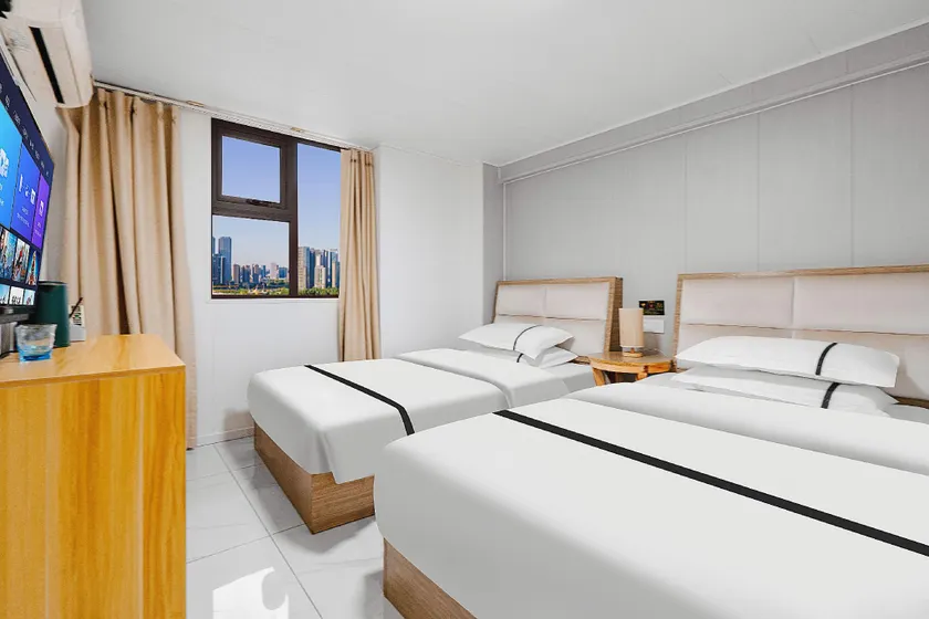 Luojiadian Homestay (Gaoshengqiao Subway Station) - Image 1