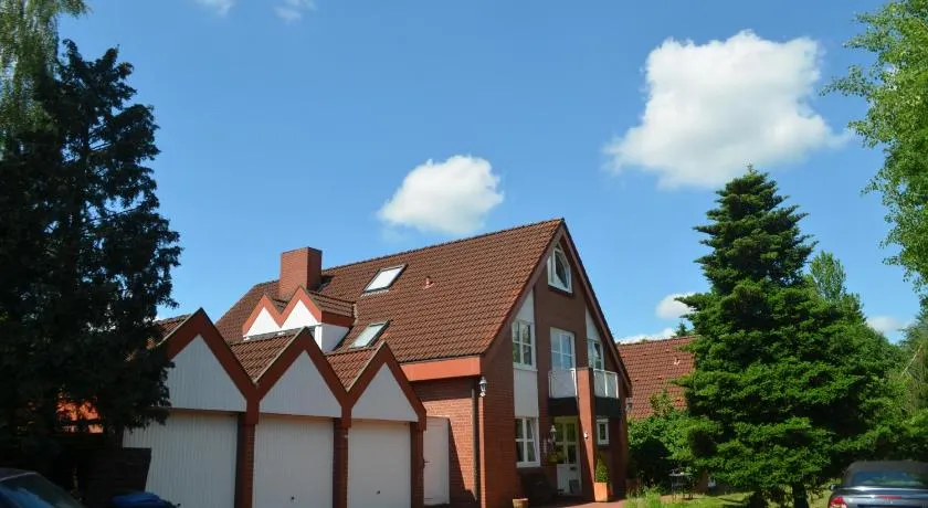 Gästehaus Vigliarolo gewerblich Jedes Zimmer eigenes Bad Gemeinschaftsküche - Image 1