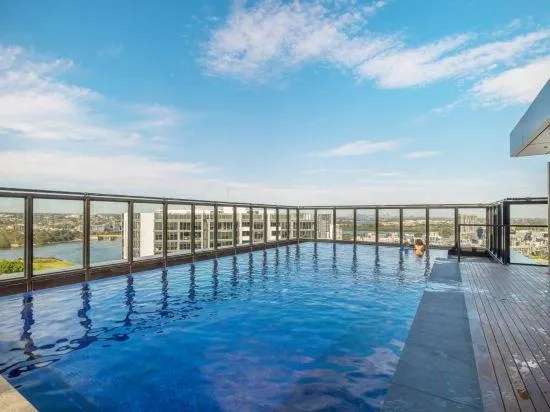 Waterview 1bedroom Plus Study Room at Wentworth Point - Image 1