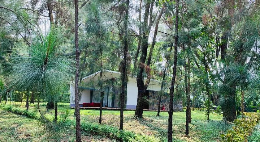 Hilltop Villa H226 - nằm trong khuôn viên Flamingo Đại Lải - Image 1