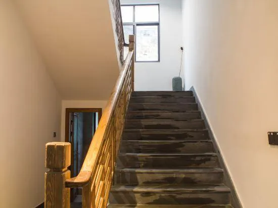 Shanqian Shuxia Hostel - Image 1