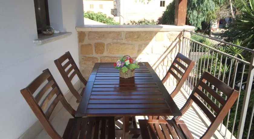 Bamboo Luxury Agrigento - Image 1