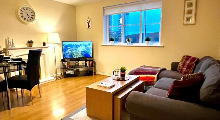 Charming, Cosy Escape with Quick Access to Glasgow - Image 1