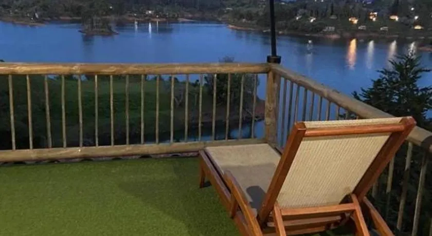 Loge Cabaña peñol-Guatape - Image 1