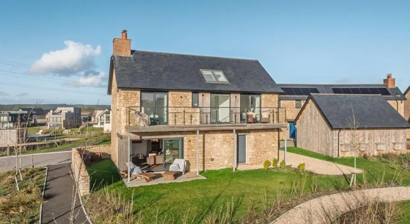 Stonehaven - Image 1