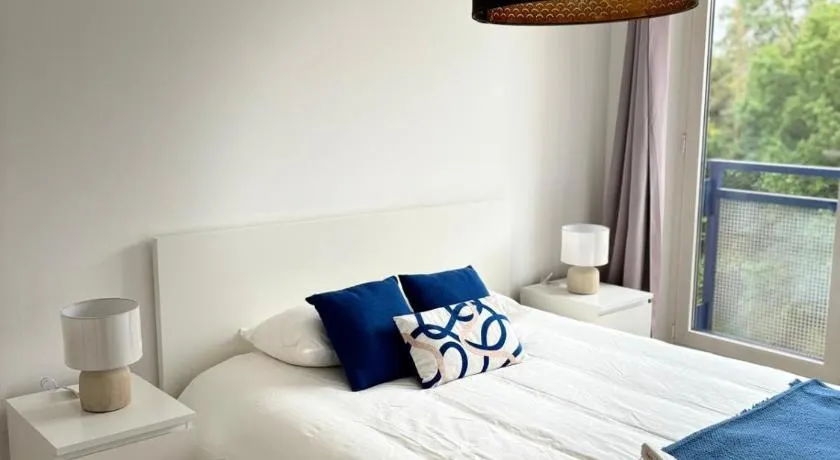 Charming Apartement Luxembourg City Center, Parking, Balcony - Image 1
