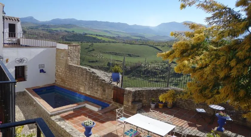 La Escondida Ronda, B&B - Image 1