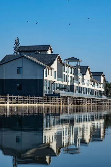 Dragon Bay Peninsula Resort Liangzi Lake Wuhan - Image 1
