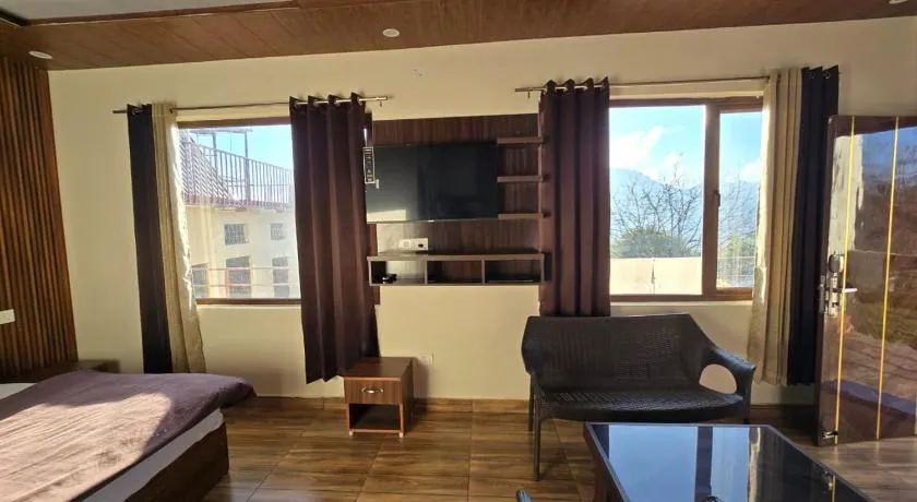 HKS Orchards Stay - Image 1