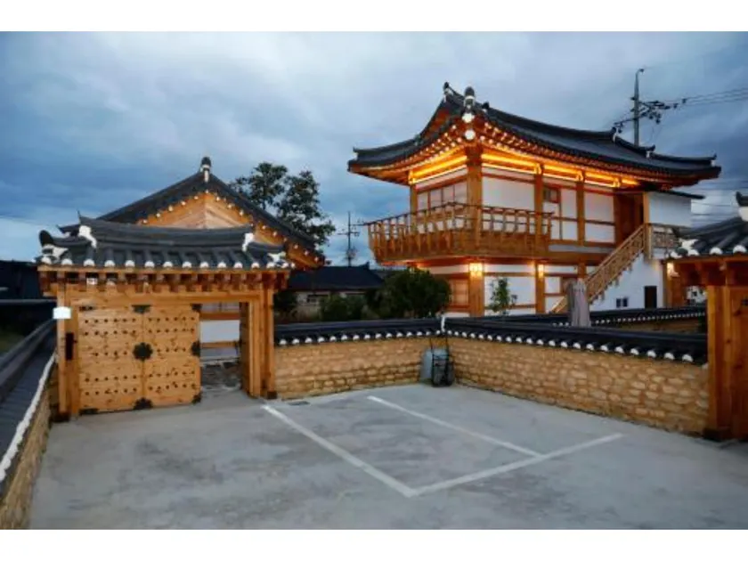 Hanok stay Mokhyang - Image 1
