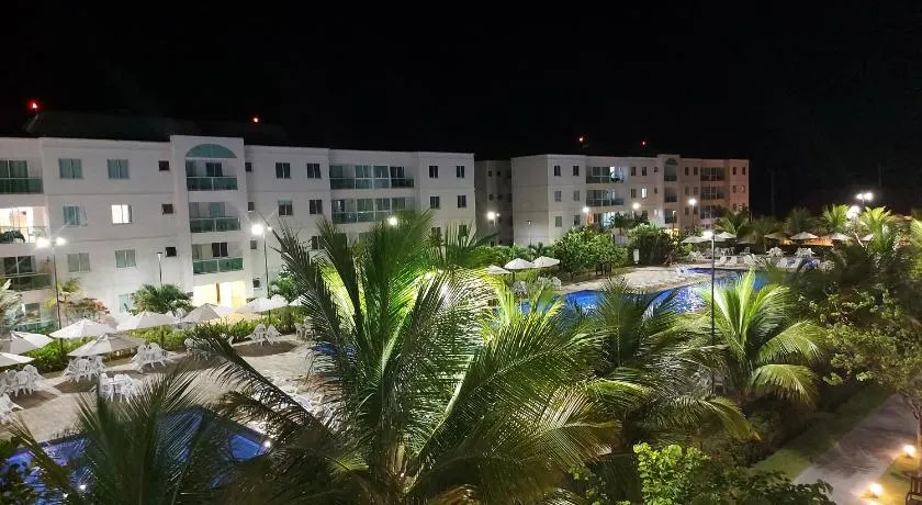 Palm Village Acqua - Image 1