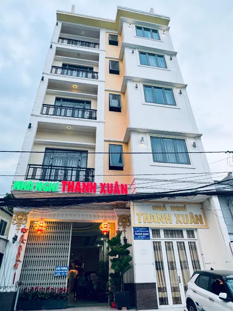 NHÀ NGHỈ THANH XUÂN- Có cho thuê xe máy và xuất hóa đơn - Image 1