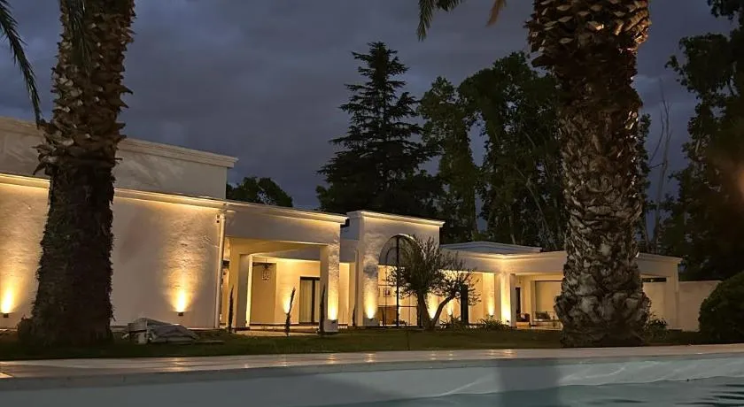 Viamonte Winery Lodge - Image 1
