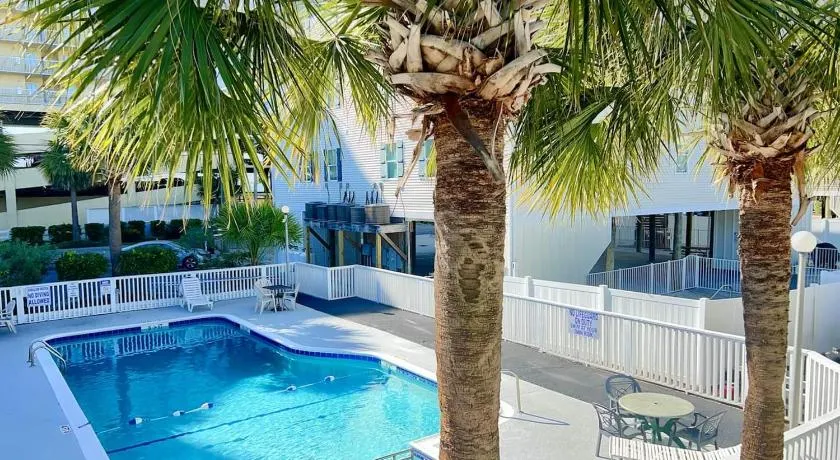 Spacious 2 Bedroom Condo for up to 8 Guests! Hartford Inlet 100 - Image 1