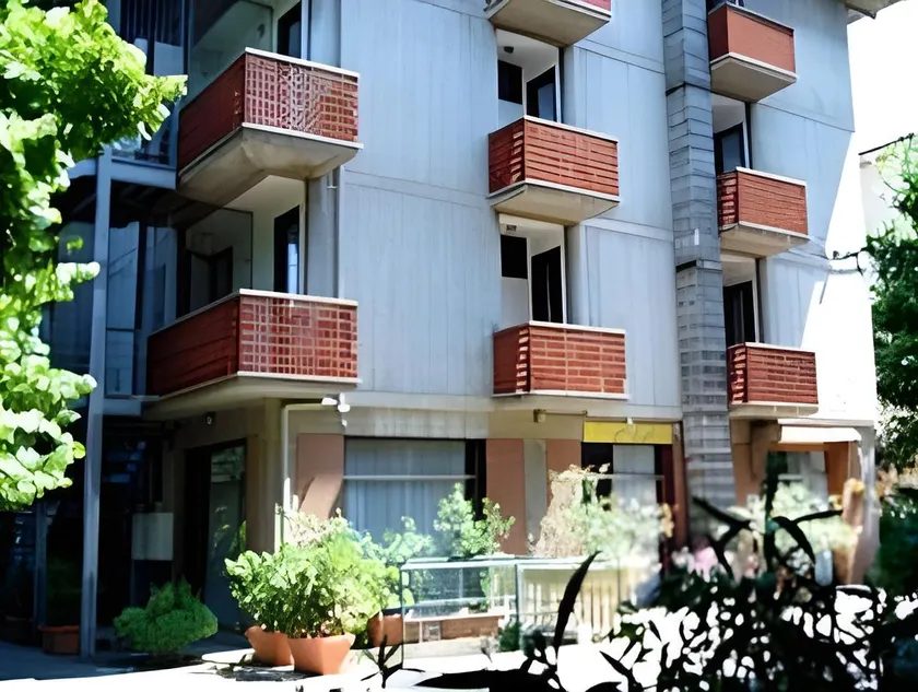 Hotel Astor - Image 1