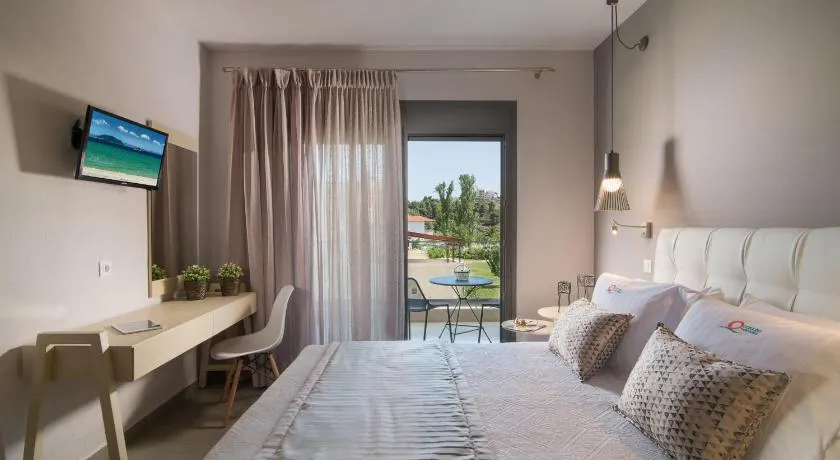 Paradise Maisonettes - Image 1
