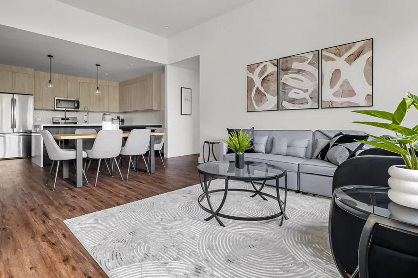Upstay: Modern & Pet-friendly 2BR Home near SoCo - Image 1