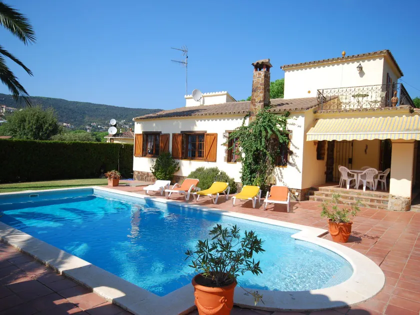 Peaceful Villa in Calonge Spain with Swimming Pool - Image 1