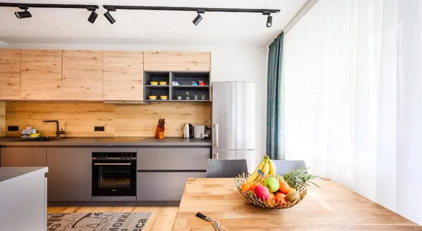 Loft 1453 - Image 1