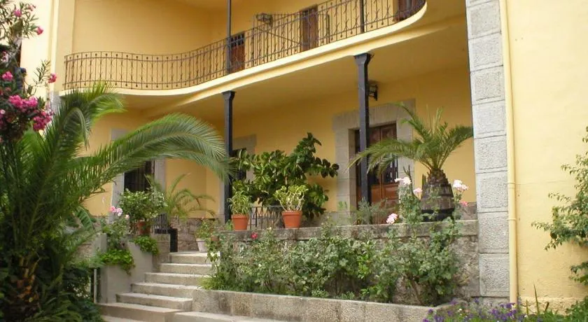 Hostal La Colonial - Image 1