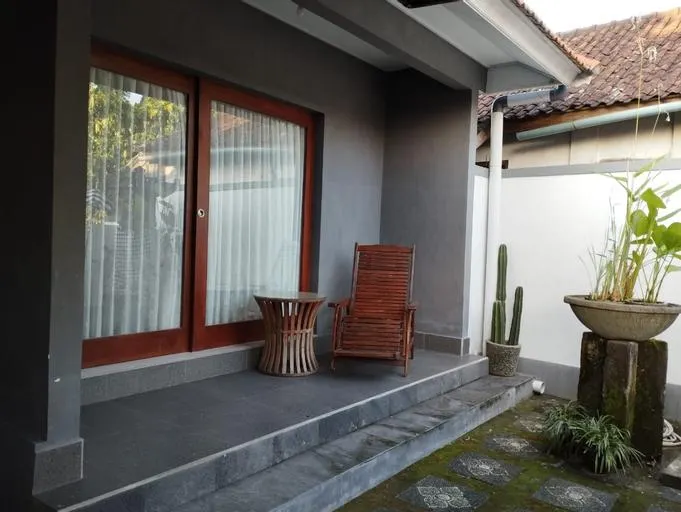 Nide Homestay - Image 1