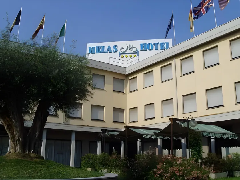 Melas Hotel - Image 1