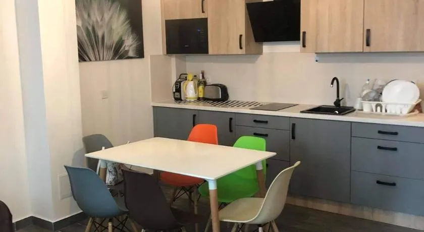 LIDO nappali + 3 halo apartman - Image 1