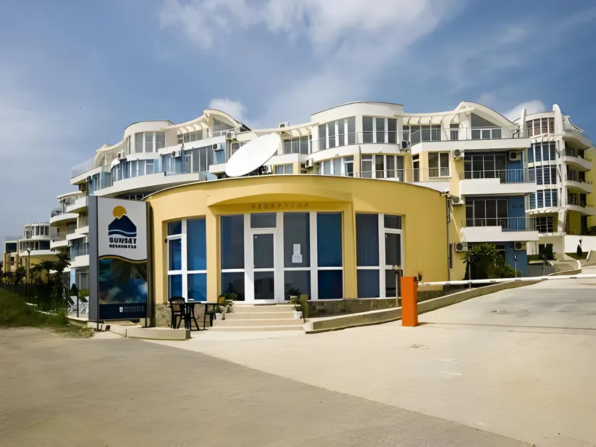 Sunset Complex - Image 1