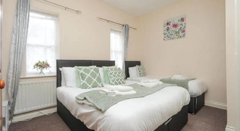 Chatham House Kent By Smart Corporate Stays - Image 1