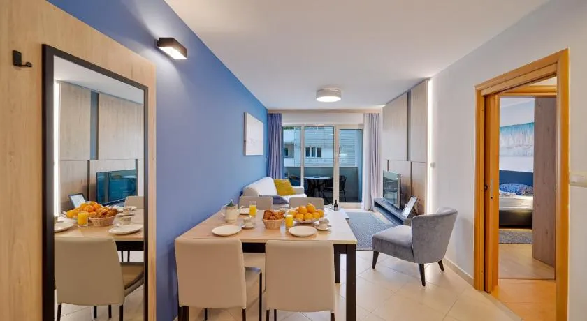 Edra Suite Apartment - Image 1
