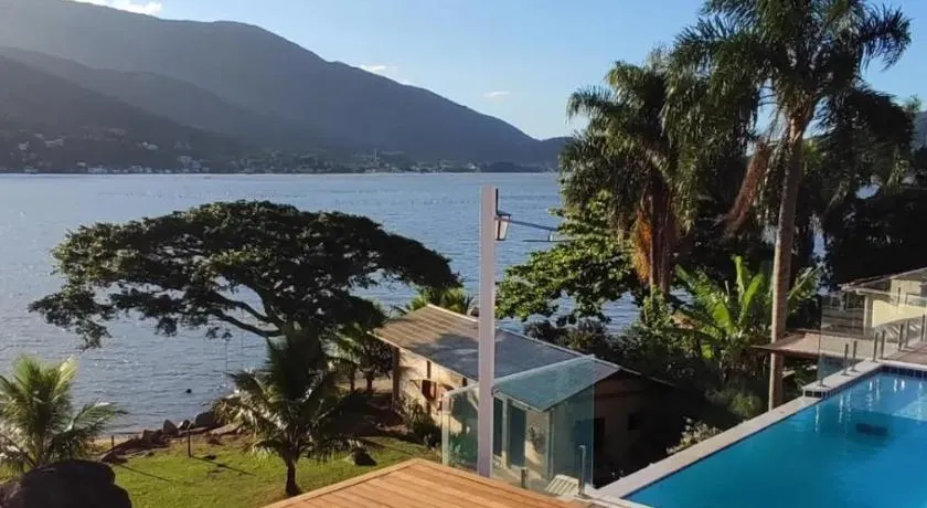 Paraíso da Enseada de Brito - Image 1