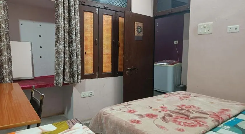 A suitable place for stay in Mahakumbh Prayagraj at a close distance from holy river Ganga - Image 1