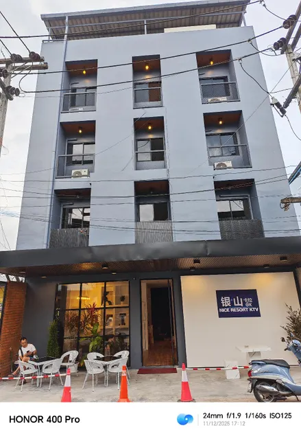 The loft hotel Betong - Image 1
