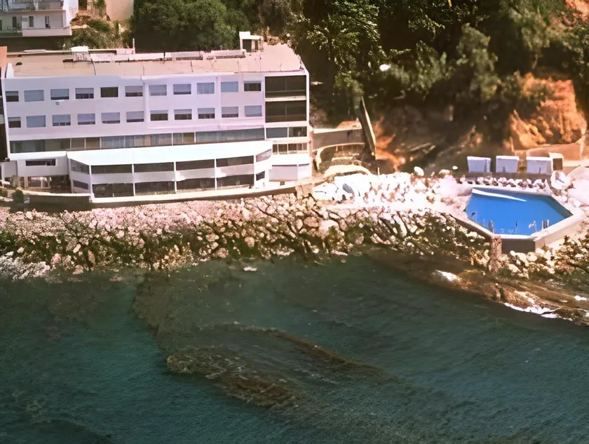 Hotel La Perla Del Capo - Image 1