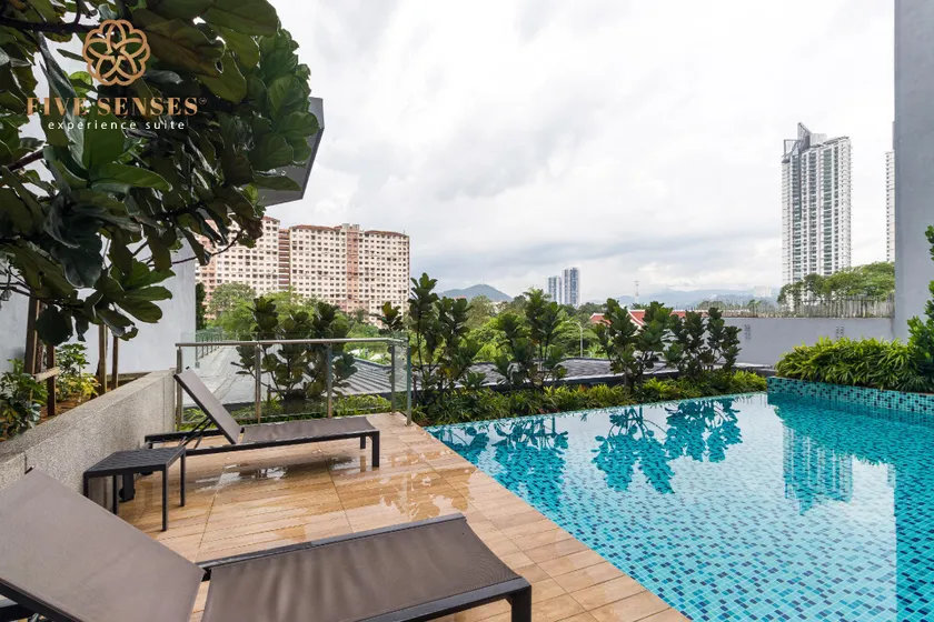 Luxury Loft TRX View at Neu Suites Ampang by HCK - Image 1