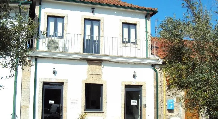 Casa do Mosteiro de Refoios do Lima - Image 1