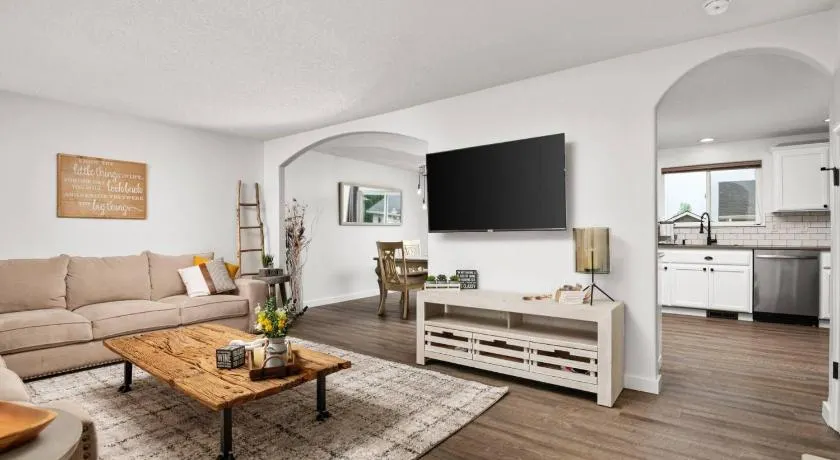 Kef House - Image 1